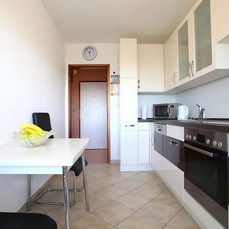 Private Apartment Lez-Mitte *