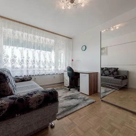 Apartment Private Apartment Lez-Mitte